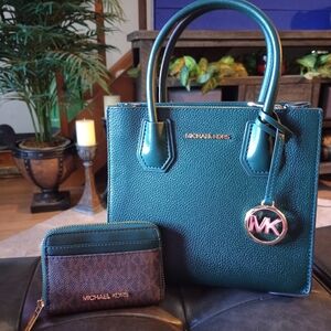 Michael Kors Mercer handbag and matching wallet. Like new condition.